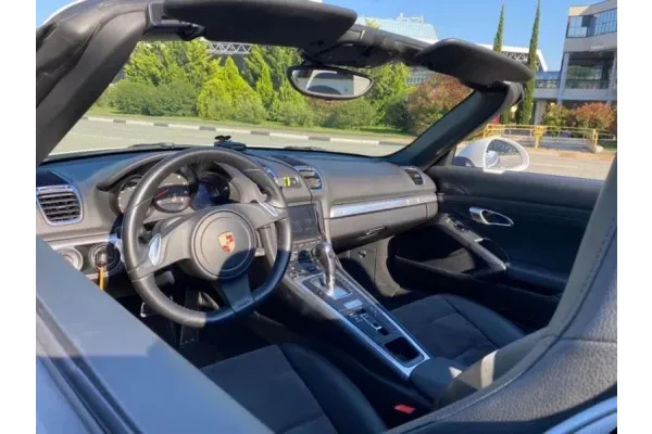 Аренда Porsche Boxster Кабриолет в компании Компания "Бета"
