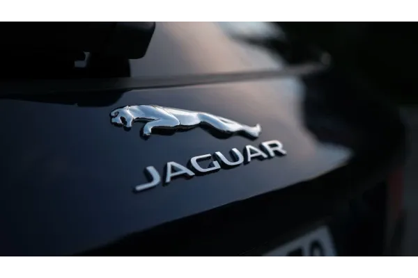 Аренда Jaguar F-Pace